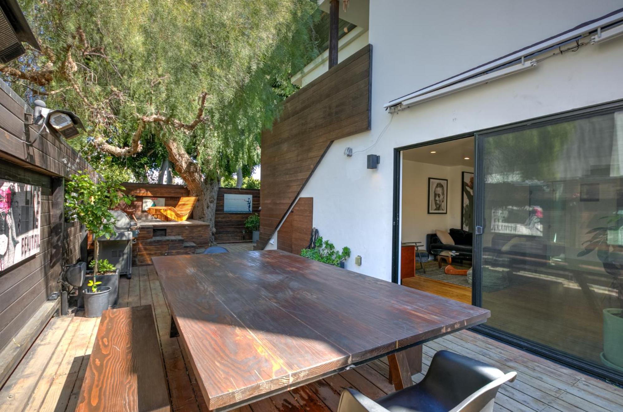 Venice Beach Studio With Large Private Patio Steps To The Beach لوس أنجلوس المظهر الخارجي الصورة