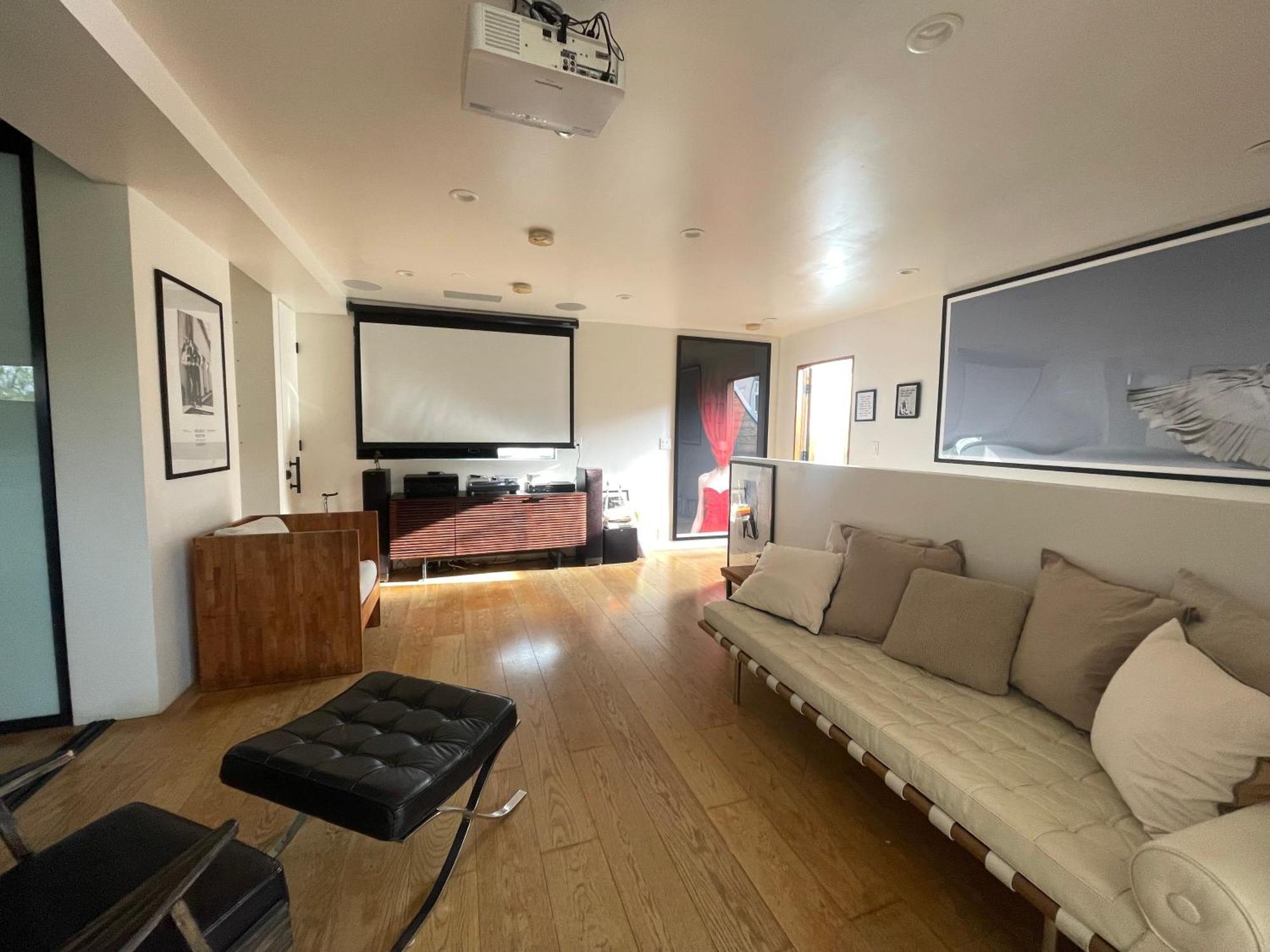 Venice Beach Studio With Large Private Patio Steps To The Beach لوس أنجلوس المظهر الخارجي الصورة