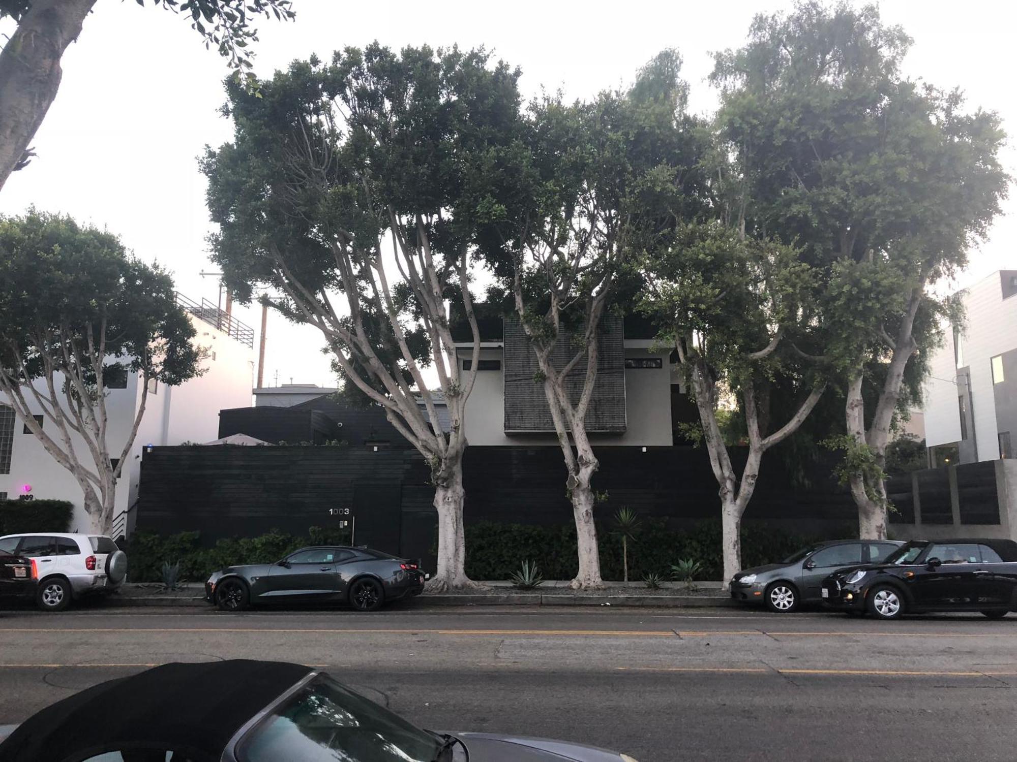 Venice Beach Studio With Large Private Patio Steps To The Beach لوس أنجلوس المظهر الخارجي الصورة